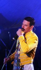 Johnny Blunt as Freddie Mercury